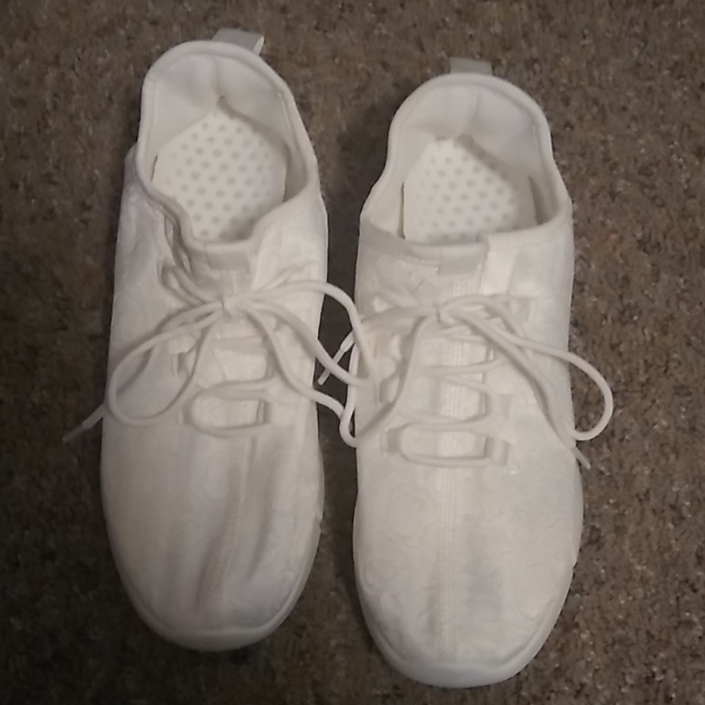 Fiber Optic Luminescent Shoes